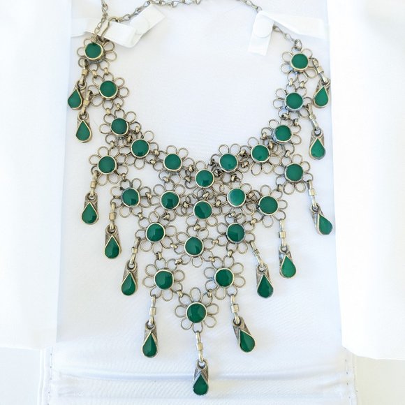 Vintage Malachite Daisy Necklace - Picture 2 of 5